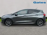 Begagnad Ford Fiesta ST-Line 2023 Grå Halvkombi