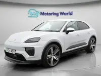 Usado Porsche Macan Performance Package 300 kW (408 HP) 2025 SUV