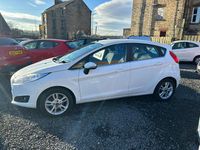 Used Ford Fiesta Zetec 2015 White Hatchback