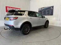 Used Land Rover Discovery Sport HSE 180 HP (132 kW) 2018 Silver SUV