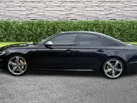 Usado Audi A6 Black Edition 320 HP (235 kW) 2014 Preto Sedan