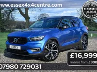 Used Volvo XC40 2018 Blue SUV