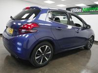Usado Peugeot 208 Allure Premium 2017 Azul Citadino