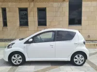 Used Toyota Aygo 68 HP (50 kW) 2013 White Hatchback