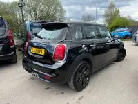 Gebraucht Mini Cooper S Classic 192 PS (141 kW) 2021 Schwarz Kleinwagen