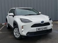 Used Toyota Yaris Hybrid 116 HP (85 kW) 2023 White Estate
