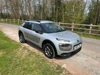 Used Citroën C4 Cactus Feel 110 HP (80 kW) 2015 Silver Hatchback