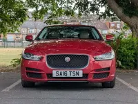 Used Jaguar XE Prestige 200 HP (147 kW) 2016 Red Sedan