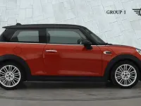 Used Mini Cooper Hatch 134 HP (98 kW) 2018 Orange Hatchback