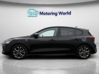 Used Ford Focus ST-Line 123 HP (90 kW) 2024 Black Hatchback