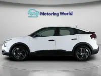 Used Citroën C4 PureTech 100 HP (73 kW) 2022 White Hatchback