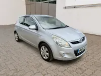 Used Hyundai i20 Comfort 78 HP (57 kW) 2011 Silver Hatchback