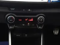 Used Kia Stonic GT-Line 120 HP (88 kW) 2023 White SUV