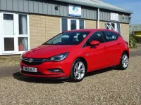 Used Vauxhall Astra SRi 150 HP (110 kW) 2018 Red Hatchback
