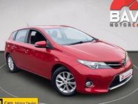 Used Toyota Auris 2014 Red Hatchback