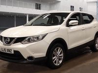 Used Nissan Qashqai Acenta 2015 Pure white SUV