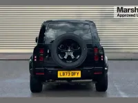 Used Land Rover Defender SE Dynamic 300 HP (220 kW) 2023 Black SUV