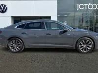 Usado VW Arteon SE 190 HP (139 kW) 2019 Cinzento Citadino