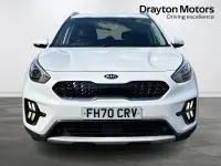 Second-hand Kia Niro 141 CP (103 kW) 2021 Alb SUV