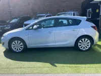 Second-hand Vauxhall Astra Elite 2015 Gri Hatchback