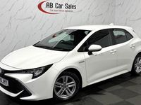Used Toyota Corolla 122 HP (89 kW) 2019 White Hatchback