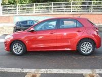 Used Kia Rio 84 HP (61 kW) 2017 Red Hatchback