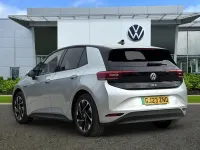 Usado VW ID.3 Pro Performance 150 kW (204 HP) 2023 Prateado Citadino