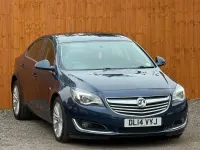 Second-hand Vauxhall Insignia Design Edition 2014 Albastru Hatchback
