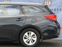 Used Toyota Auris 136 HP (100 kW) 2013 Grey Estate