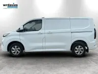 Used Ford Transit Custom Limited 150 HP (110 kW) 2024 White Van