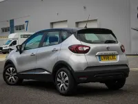 Used Renault Captur Play 2018 Silver/black SUV