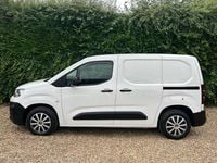 Used Citroën Berlingo 75 HP (55 kW) 2019 White MPV