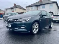 Used Vauxhall Astra SRi 105 HP (77 kW) 2016 Green Hatchback