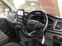 Used Ford Transit Custom Limited 130 HP (95 kW) 2021 White Van