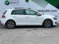 Used VW Golf VII GTE 204 HP (150 kW) 2016 White Hatchback