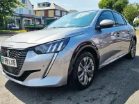 Used Peugeot e-208 Allure 100 kW (136 HP) 2020 Grey Hatchback