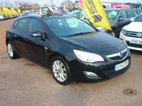 Second-hand Vauxhall Astra Active 110 CP (80 kW) 2012 Negru Hatchback