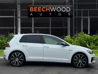 Used VW Golf VII GTD 184 HP (135 kW) 2019 White Hatchback