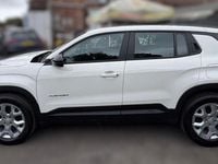 Used Jeep Avenger Altitude 100 HP (73 kW) 2024 White SUV