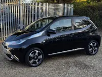 Used Toyota Aygo X-clusiv 69 HP (50 kW) 2015 Black Hatchback