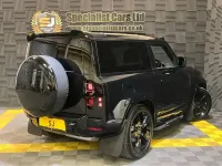 Used Land Rover Defender SE Dynamic 250 HP (183 kW) 2025 Black SUV
