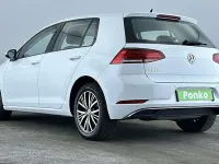 Used VW Golf VII SE 110 HP (80 kW) 2017 White Hatchback