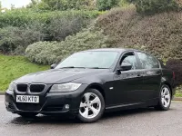Używany BMW 320 Efficient Dynamics 2010 Czarny Sedan/Limuzyna