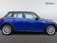 Usado Mini Cooper Hatch 134 HP (98 kW) 2018 Azul Citadino