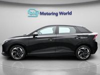 Begagnad MG MG4 EV SE 319 kW (435 HK) 2023 Halvkombi