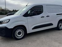 Used Peugeot Partner S 101 HP (74 kW) 2024 White MPV