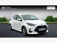 Used Toyota Yaris Hybrid 2023 White Hatchback
