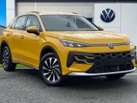 New VW T-Roc S 150 HP (110 kW) 2026 Yellow SUV