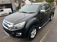 Usado Isuzu D-Max 2017 Preto Pickup