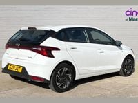 Used Hyundai i20 SE 100 HP (73 kW) 2021 White Hatchback